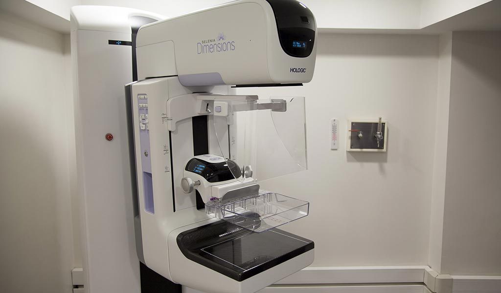 Mammographie : dépistage du sein | Centre de Radiologie - Roanne